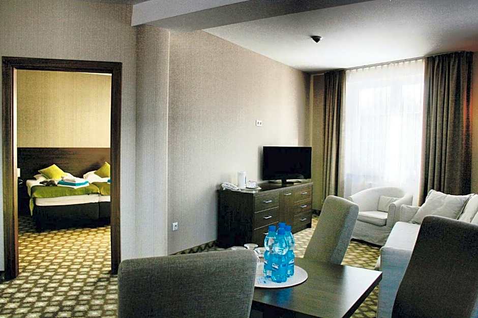 Hotel Nowy Zdrój - Centrum Zdrowia i Wypoczynku