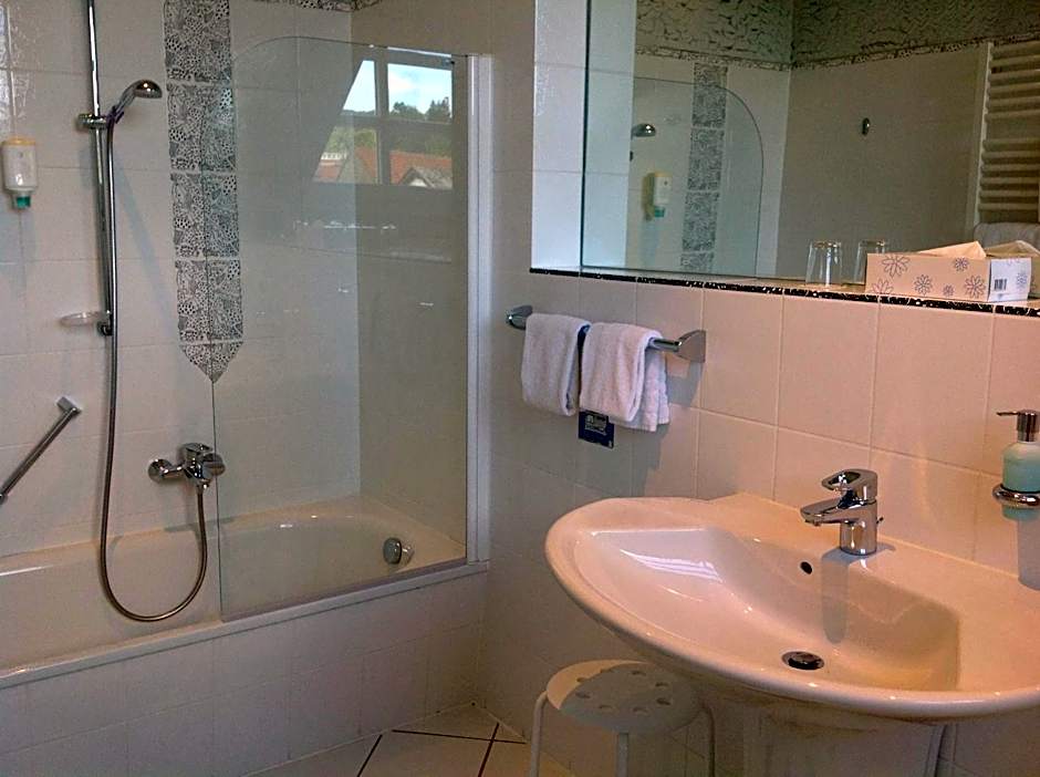 Ressmann`s Residence