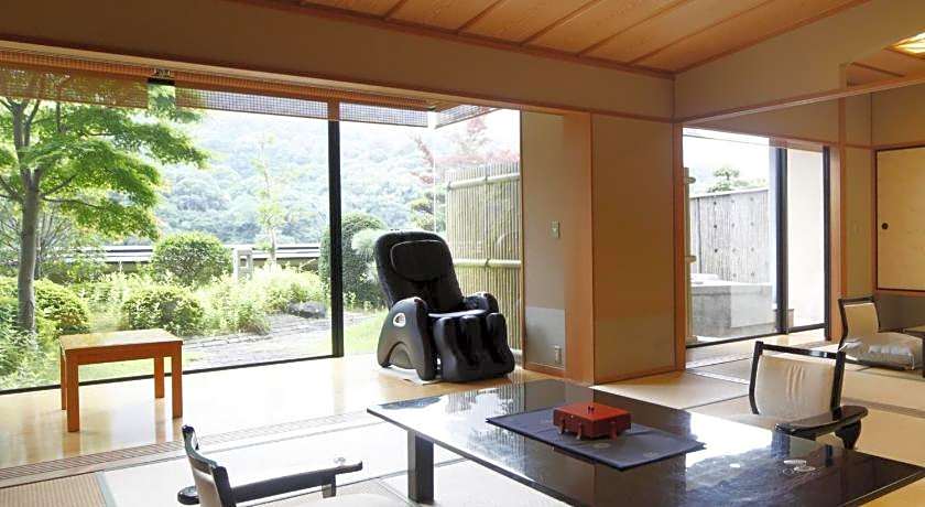 Kotosankaku Hotel