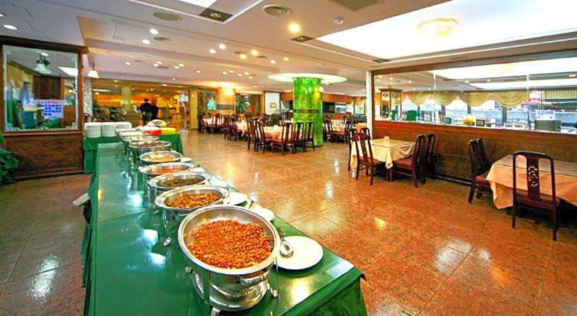 Ming Lu Holiday Hotel