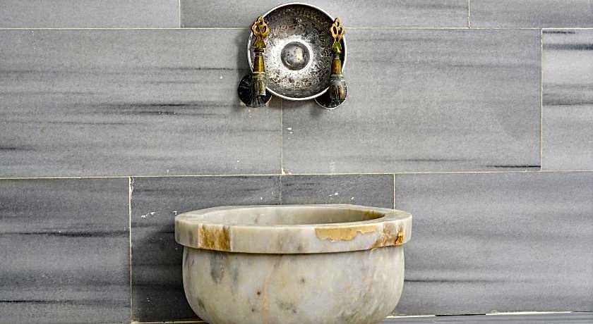 Shishly Palace Hotel