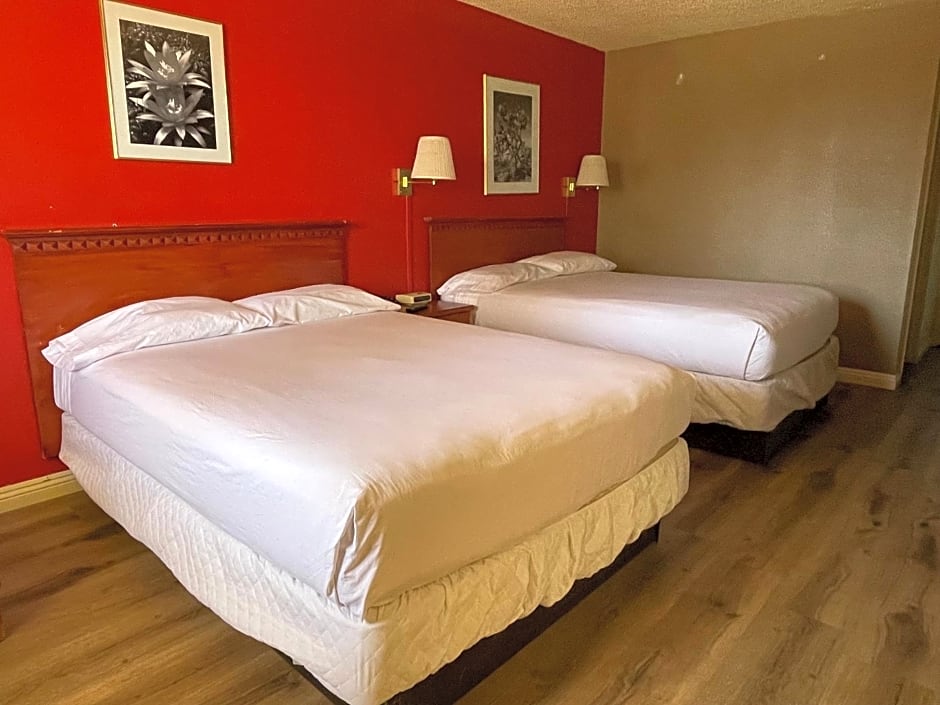 Travelodge by Wyndham Imperial - El Centro