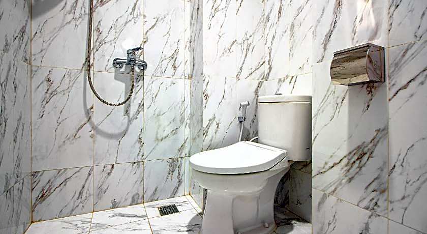 OYO 1319 88 Exclusive Residence