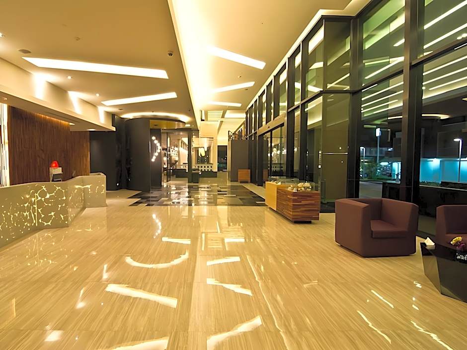 Tsix5 Hotel