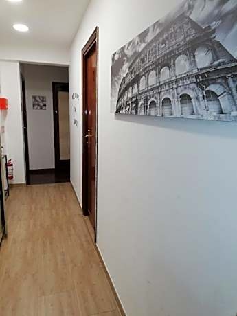 Domus Vatican Holiday's