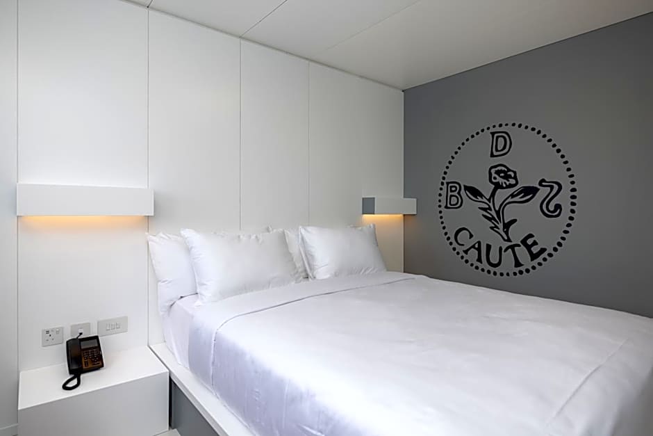 Limehouse Library Hotel