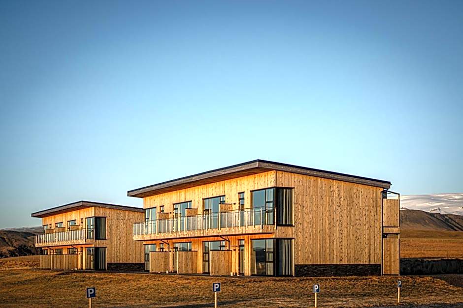 Black Beach Suites