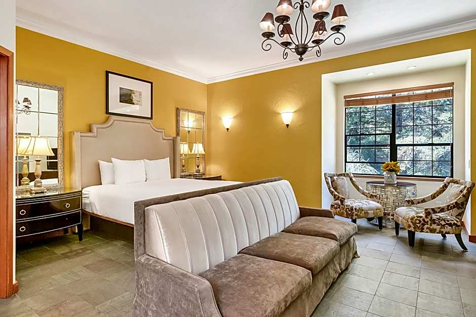 Sonoma Coast Villa and Spa