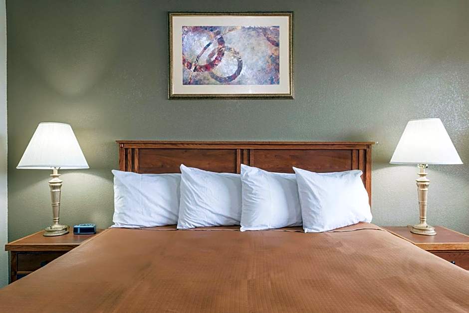 Red Carpet Inn Lancaster