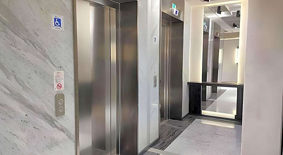 The Palm Bosphorus Hotel