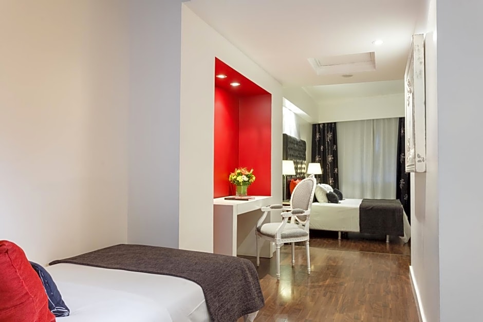 Le Cinque Lusso Hotel