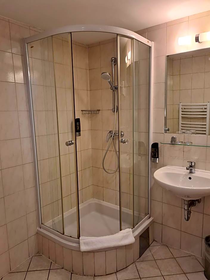 Pension Ani-Falstaff