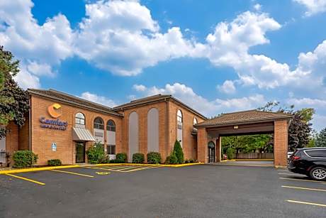 Comfort Inn & Suites Mundelein-Vernon Hills