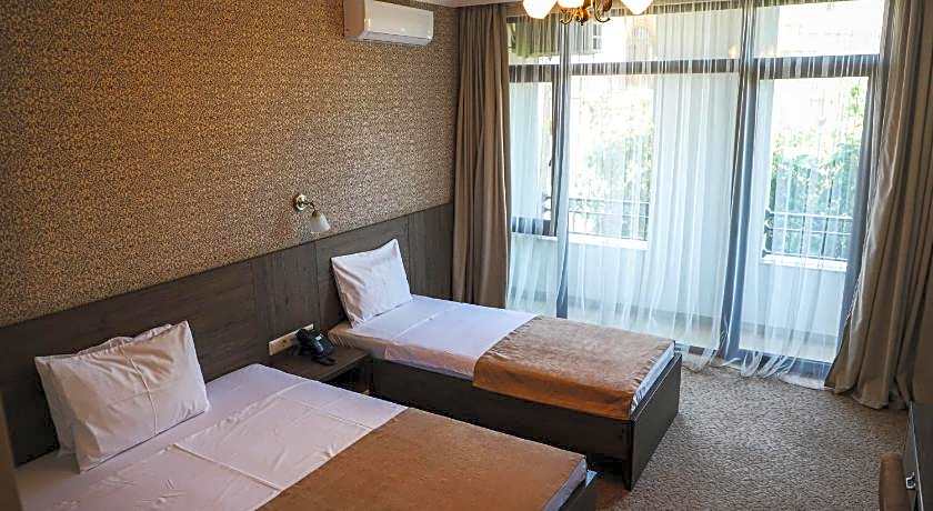 Old Garden Hotel Batumi