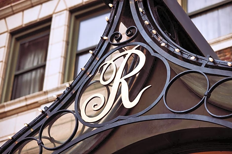 The Raphael Hotel, Autograph Collection by Marriott