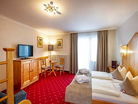 Triple Room with Balcony