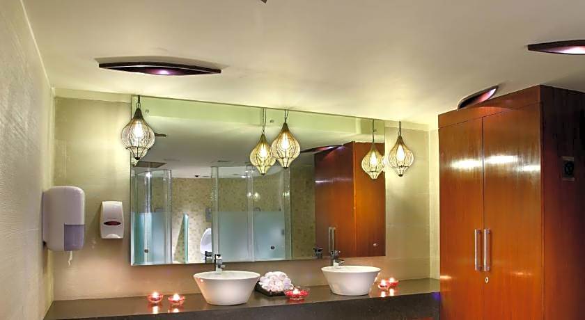 Mahagun Sarovar Portico Suites Ghaziabad