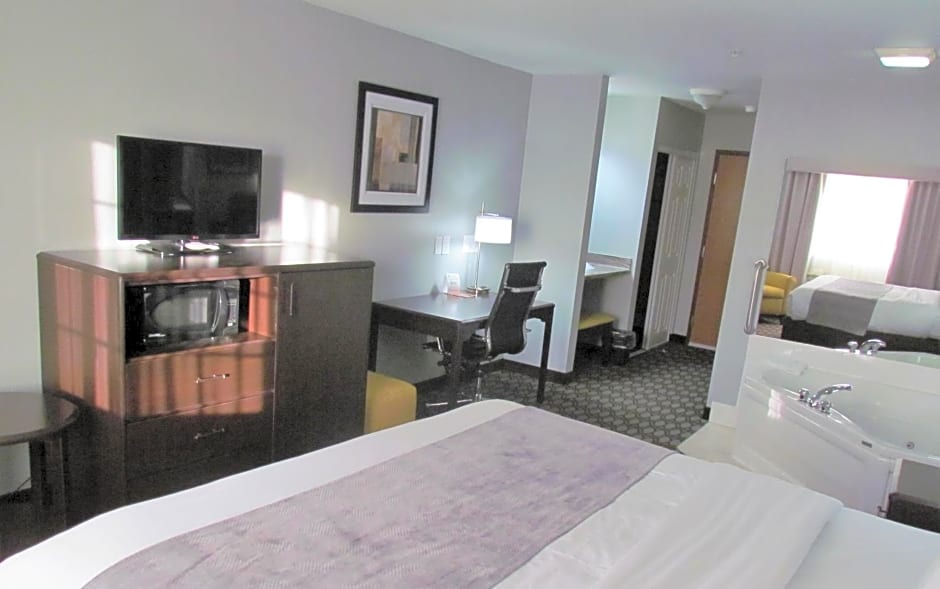 Oak Hill Inn & Suites