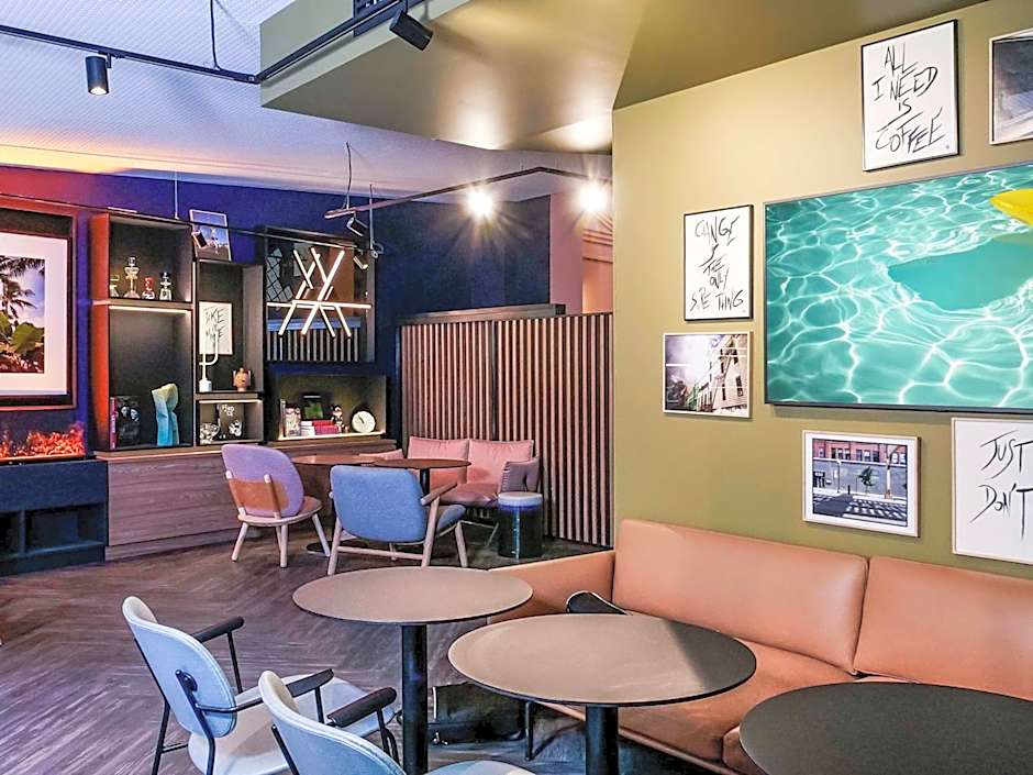 Tribe Paris Batignolles