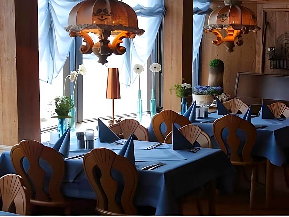 JustStay Mulheim Hotel & Apartments