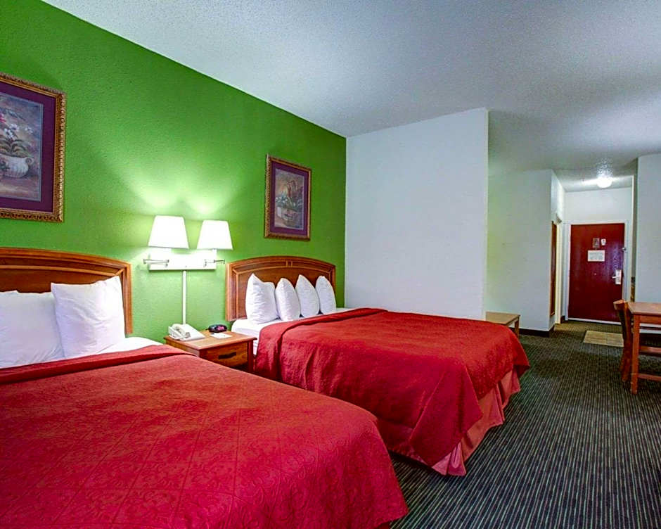 Garner Hotel Del Valle - Austin Southeast by IHG
