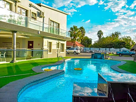 Lifestyle Lodge Hotel