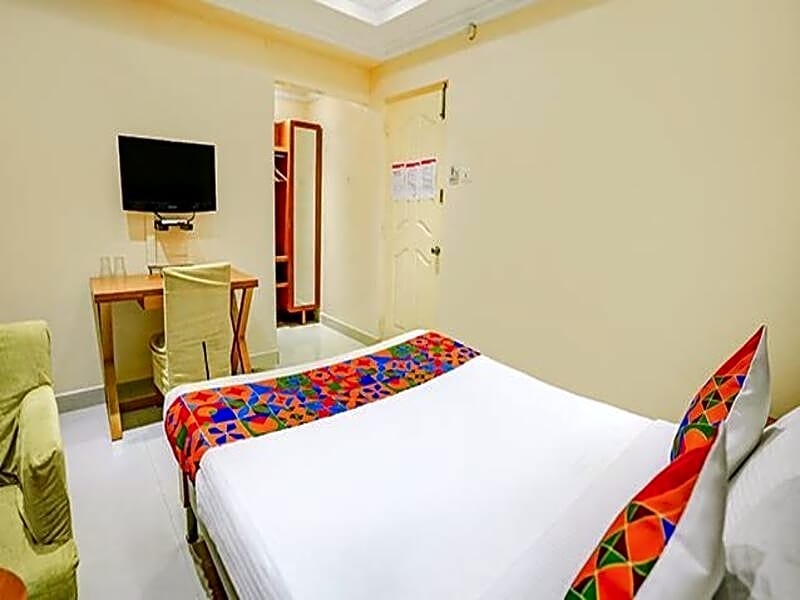 G Star By FabHotel – Chennai, IL