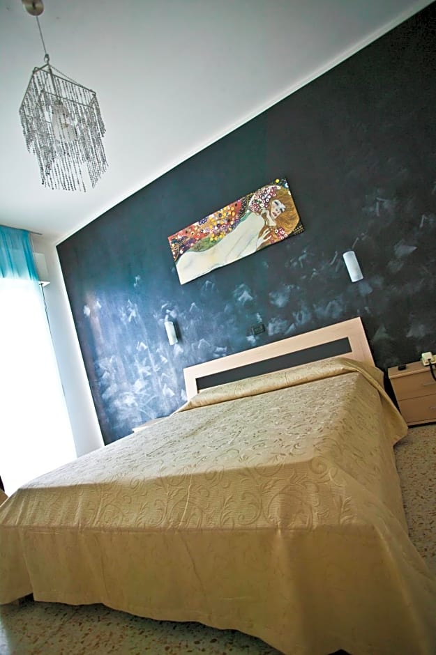Hotel Holiday Park