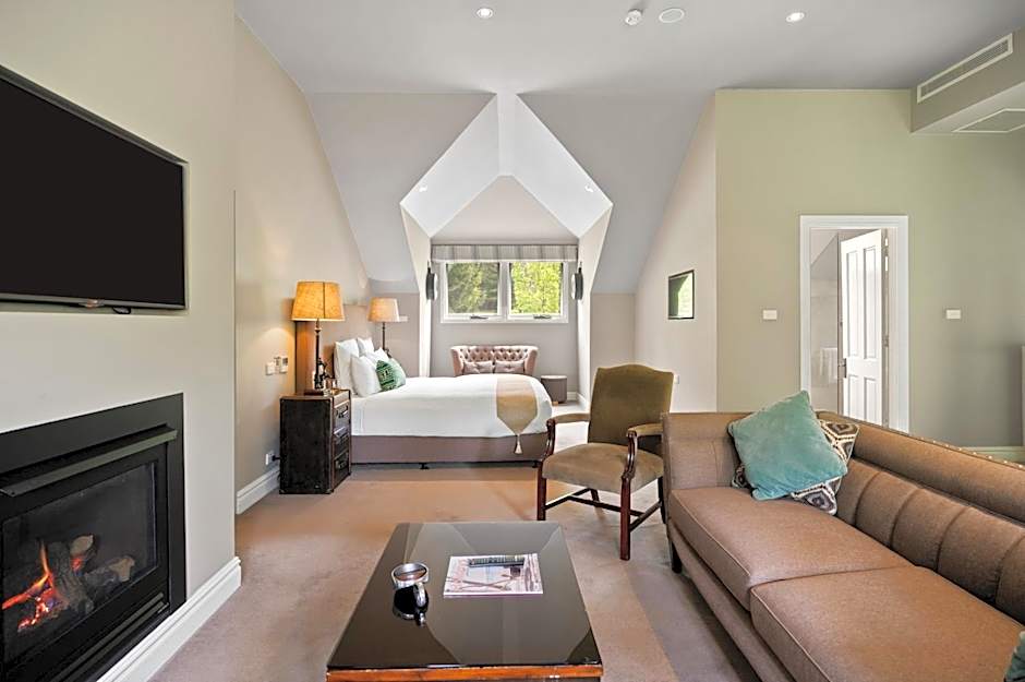 Photo 1 of 1 of Loft