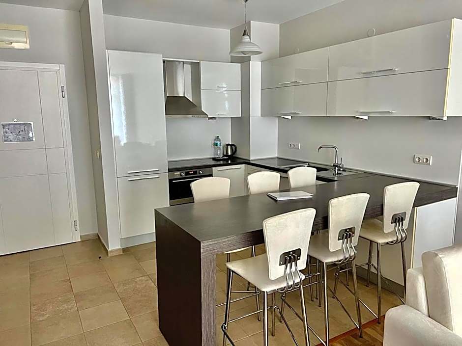 Continental Apartments