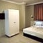 Two Seas Hotel