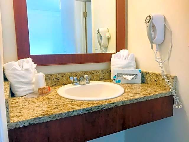 Bell Channel Inn Bahamas