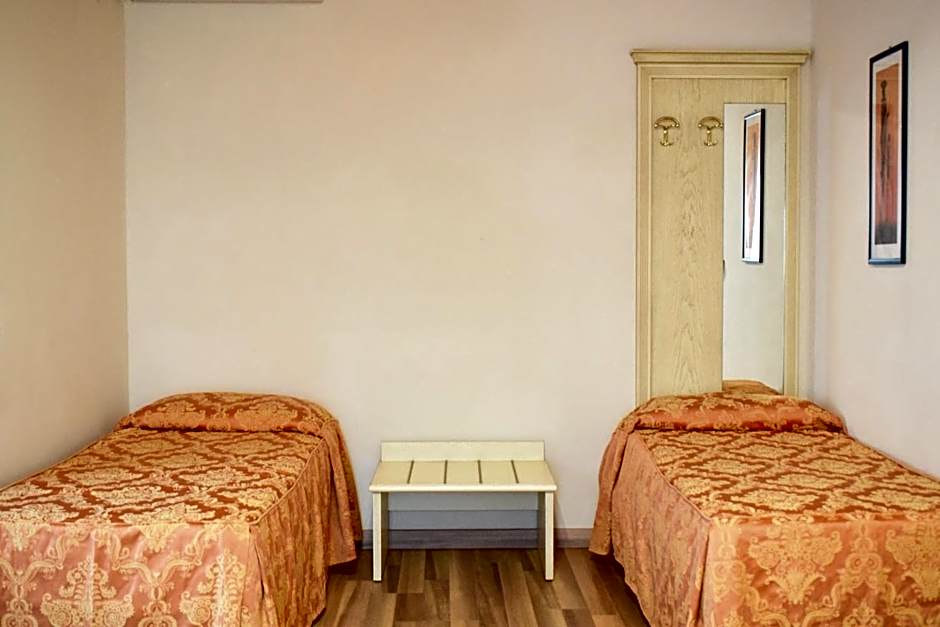 Hotel Carlton
