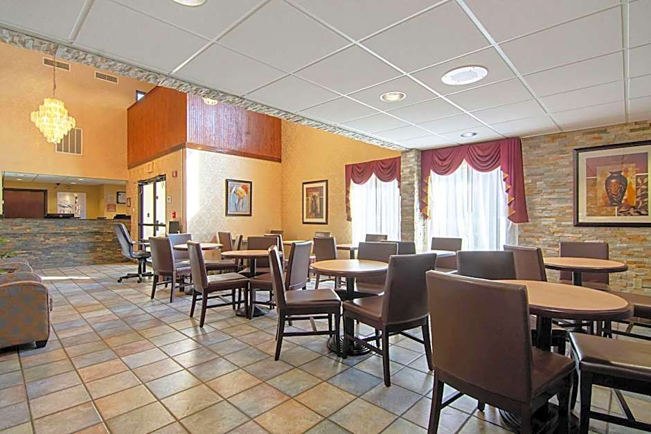 Quality Inn & Suites Richburg I-77