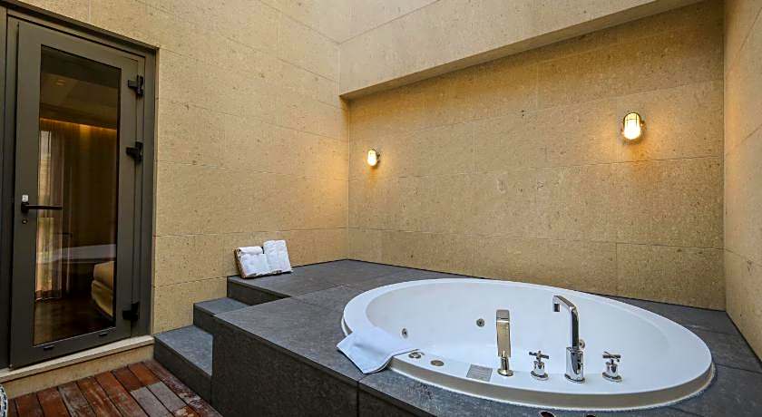 Pangyo KYND Tourist Hotel(Foreign Tourist Tax Refund Hotel)