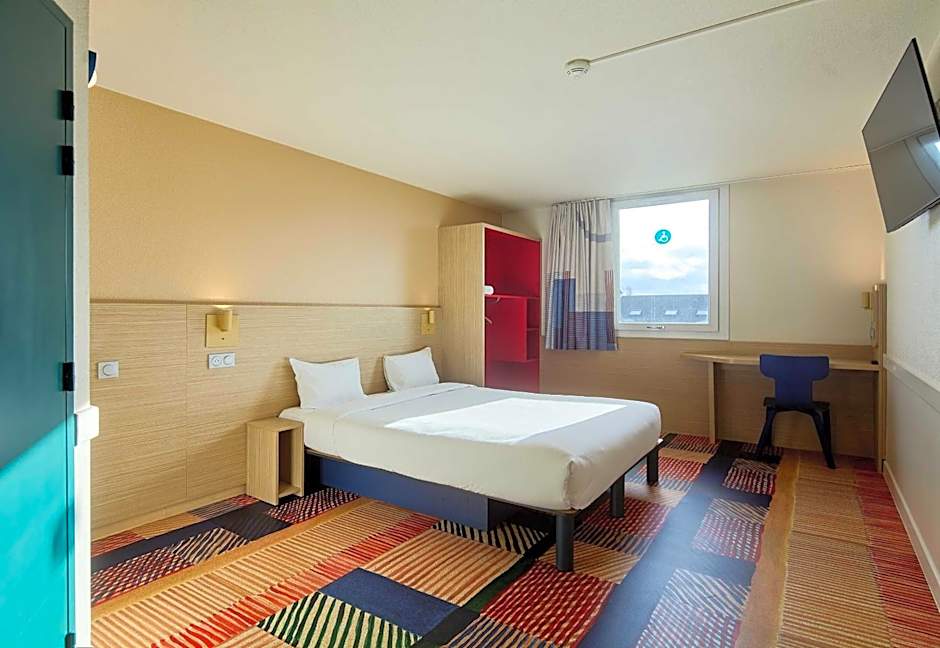 B&B HOTEL Saint-Witz Roissy