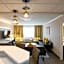 Gateway Hotel And Conference Center