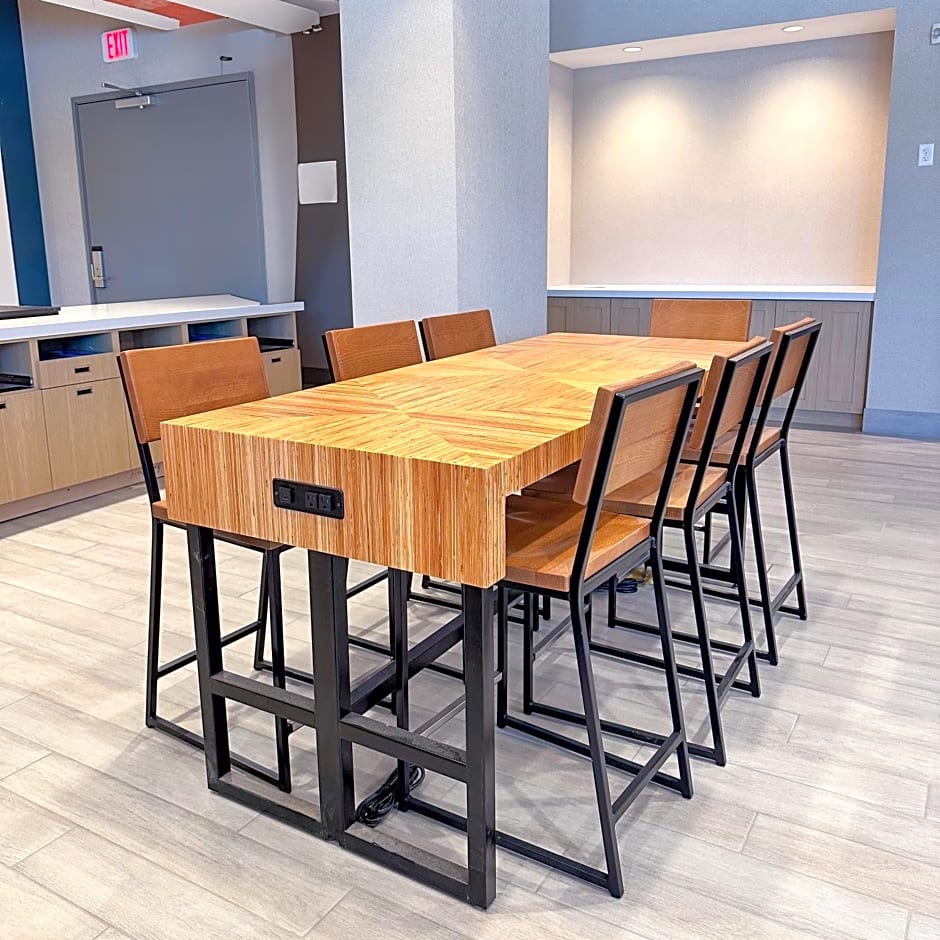 Home2 Suites by Hilton Fort Walton Beach