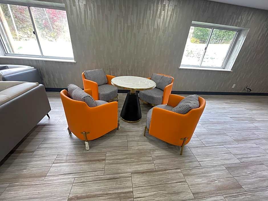 Luxor Inn & Suites, a Travelodge by Wyndham