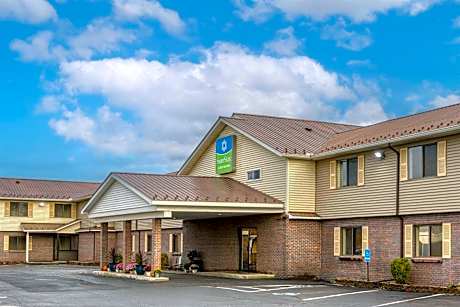 SureStay by Best Western Massena