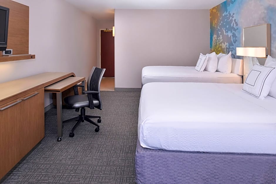 Courtyard by Marriott Milwaukee North/Brown Deer