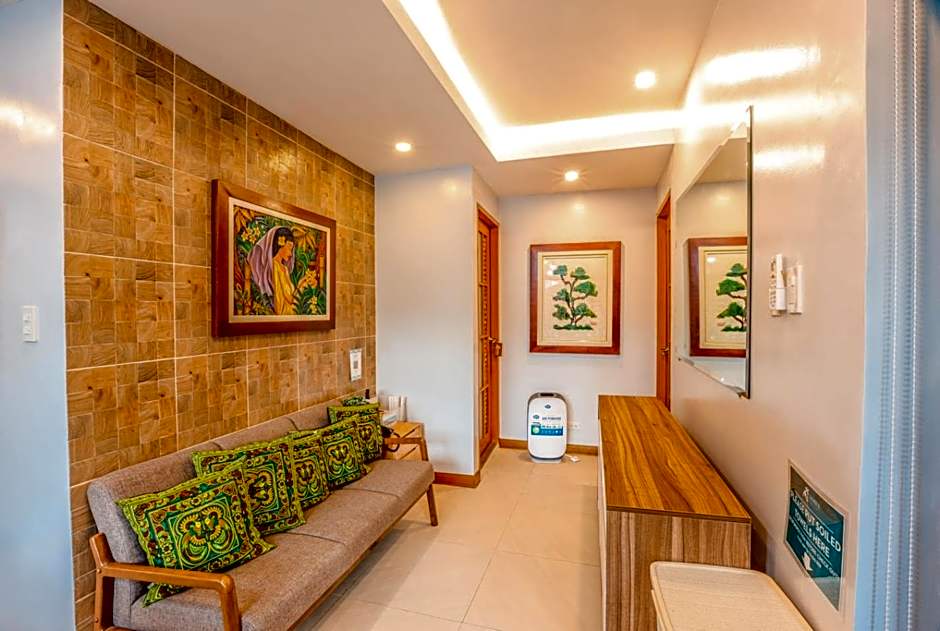Photo 1 of 9 of Villa