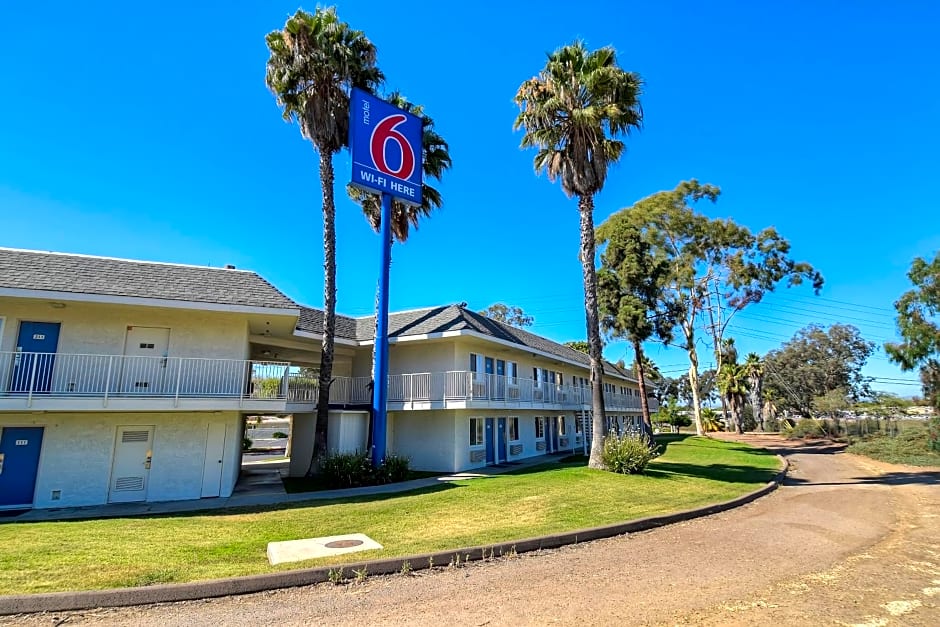 Motel 6-San Diego, CA - North