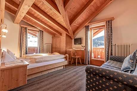 Superior Quadruple Room