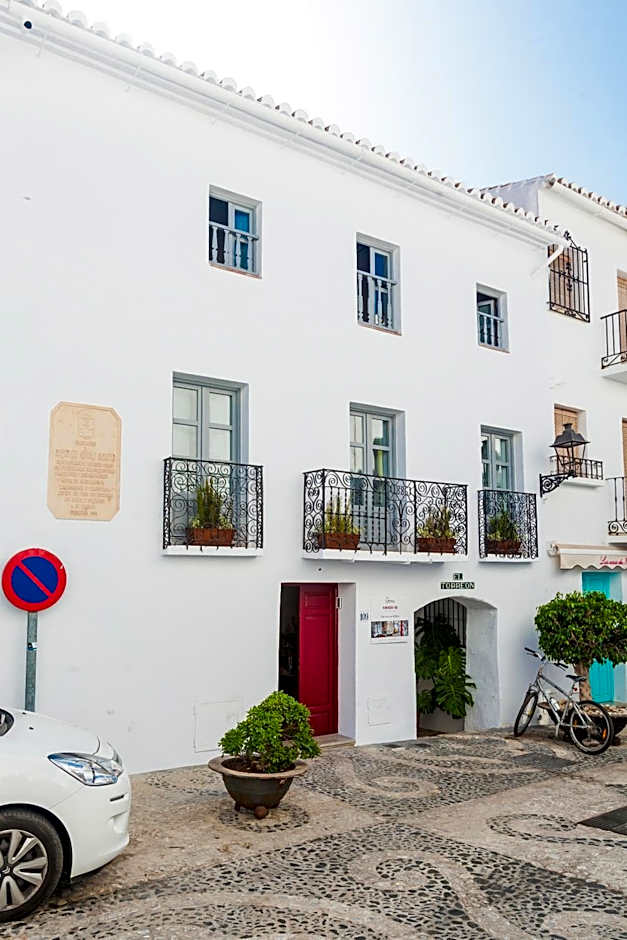 EL TORREON 109 CHARMING - Recomendado Adultos