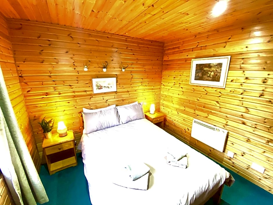 Braemar Lodge Cabins