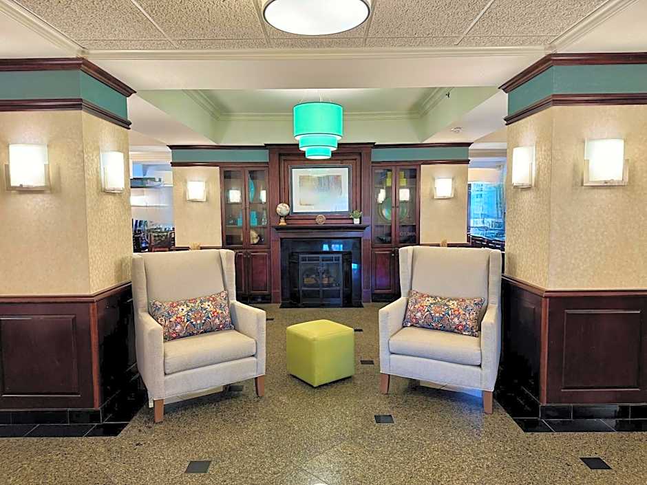 Troy Inn and Suites By IHG