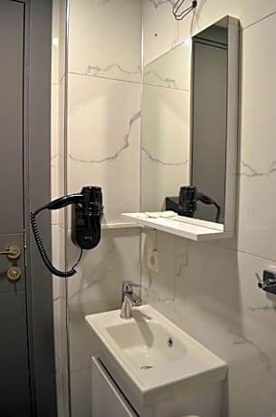 Triple Room with Sea View