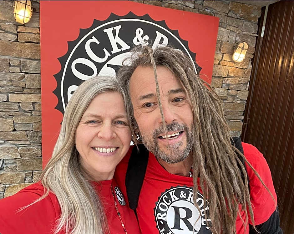 Vagabond Vieiras Beds & Communal Dinner Albergue LE-210