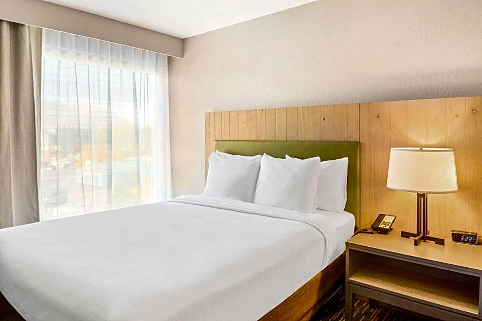 Country Inn & Suites by Radisson, Flagstaff Downtown, AZ